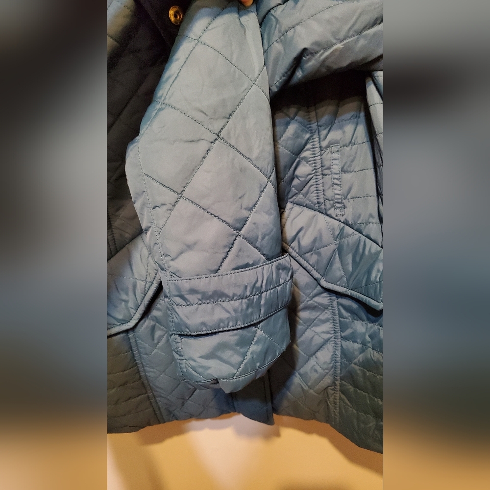 21. NWT Tahari Quilted Jacket - Picture 7 of 13